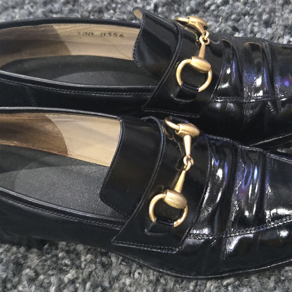 Gucci Black Patent Leather Horsebit Loafers with Gold Hardware - Picture 3 of 8